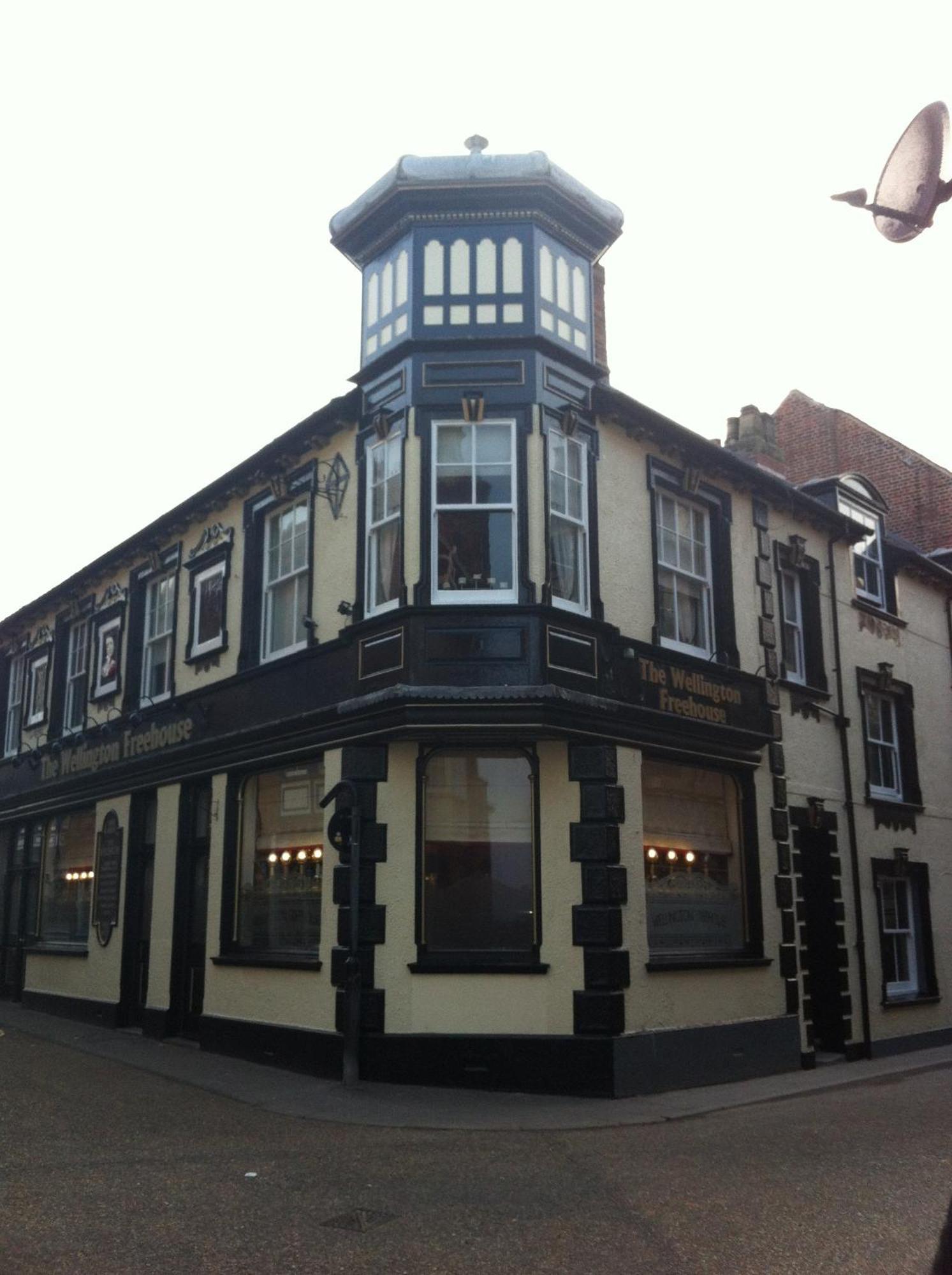 The Wellington Pub Cromer Bagian luar foto